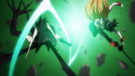 Ulquiorra uses Lanza del Relámpago to engage Zangetsu in melee combat.