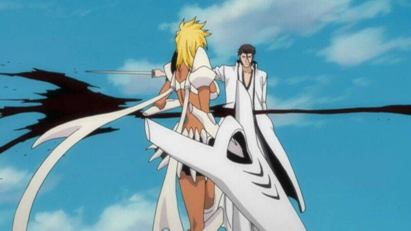 Anime Bleach Guerra dos mil anos Byakuia quase vai de arrasta pra