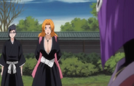 Rangiku attempts to talk to Kyōkotsu.