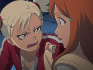 Hiyori tells Orihime that Hachigen wants to talk with her.