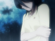 Rukia restrains herself from interfering.