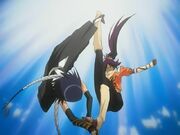 Yoruichi duels Seu-Fon