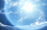 Рукия заканчивает свою битву с Соде но Шираюки вничью, используя Сорен Сокацуй, когда Ичиго смотрит.