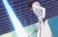 Мурамаса уклоняется от нападения Ичиго, которого спасает пустой Ичиго.