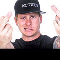 TOM DELONGE