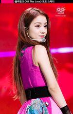 Jisoo Kill This Love Inkigayo 190414 2