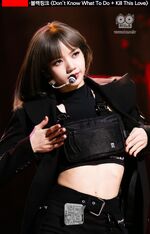 Lisa Kill This Love Inkigayo 190407 4