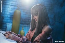 Square One.Whistle (MV BTS)-Lisa (2)