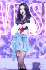 Lovesick Girls Jisoo Music Core 201010 2