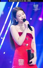 Jennie Solo Inkigayo 181125 12