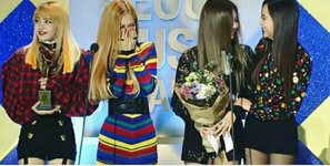 Black Pink Seoul Music Awards Thanking Fans