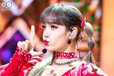 Lisa Lalisa Inkigayo 21.09.19 8