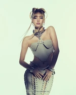 Lisa DEADLINE Visual Poster Statue Ver