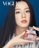 Vogue Korea December 2021 #7