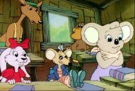 Blinky find Marcia Mouse
