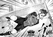 Yukimiya stops Nagi's shot