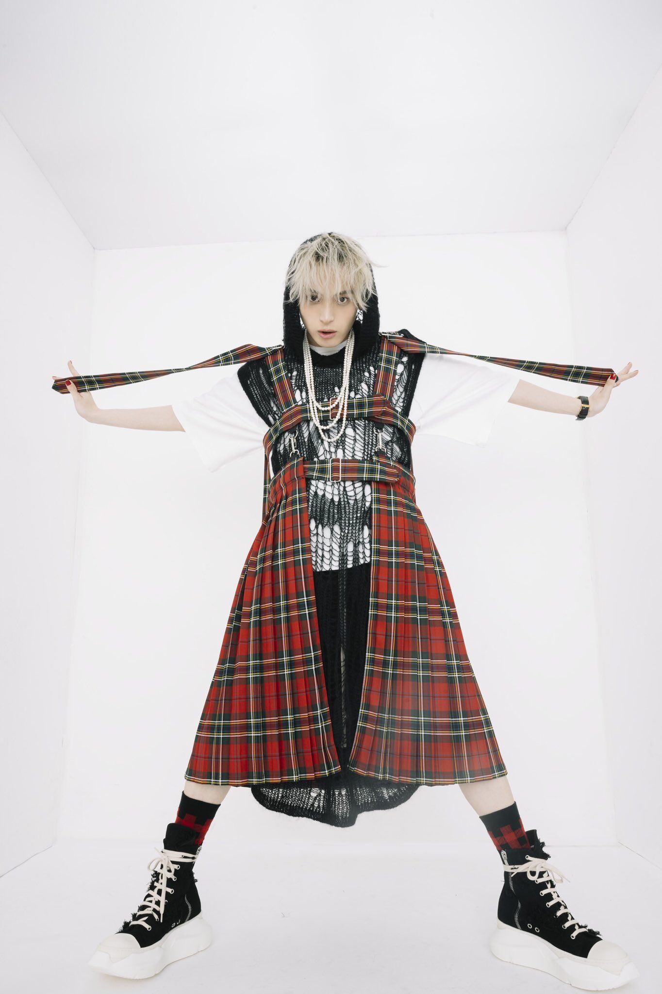 BMSG ノベルコア \"No Pressure\" フルジップフーディ L No Pressure (Album) | BMSG Wiki | Fandom