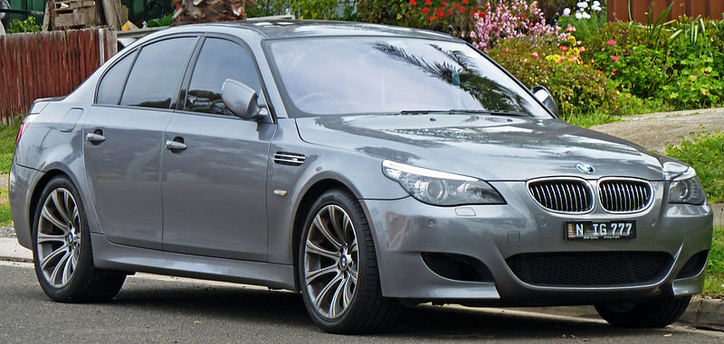 2005 BMW M5 (E60) - price and specifications