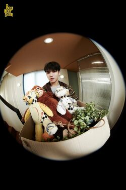 BOYNEXTDOOR リウ RIWOO why ユニバ ラキドロ Riwoo Gallery | BOYNEXTDOOR Wiki | Fandom