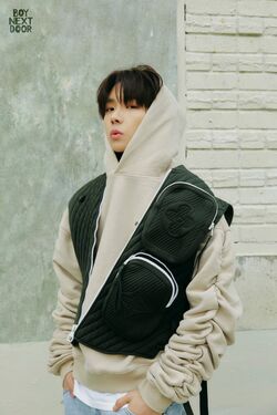BOYNEXTDOOR HAPPY WOONHAK DAY 未開封 BOYNEXTDOOR HAPPY WOONHAK DAY 未開封 Boynextdoor - And