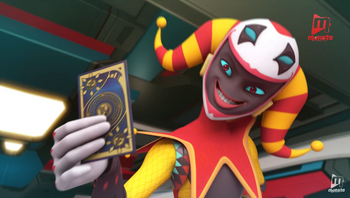 Jokertu-hold-fang-card