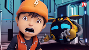 BoBoiBoy dan Ochobot muka setelah lihat Sarung Tarung