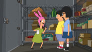 Louise tries to convince Tina and Gene to join her on a treasure hunt.