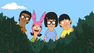 Darryl reaching the nude beach overlook with the Belcher kids. ("Nude Beach")