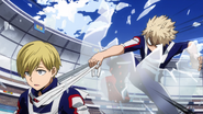 Katsuki breaks through the solid and snatches Team Monoma's points.