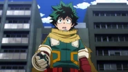 Izuku arrives on the Final War battlefield.
