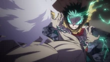 Deku struggles against Tomura