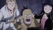 Rikido holds Mashirao and Kyoka.