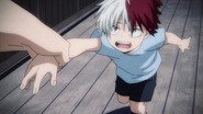 Shoto isolated from his siblings.