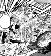 Старатель и его команда удерживают Ному.