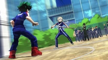 Shota stops Katsuki with his Capturing Weapon.