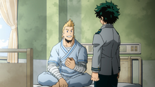 Mirio cheering Izuku