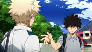 Yo Shindo greets Katsuki