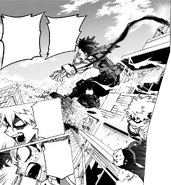 Deku y Kacchan planean atraer a Tomura para pelear en otro lugar.