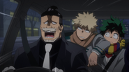 Izuku surprised by the aggressiveness of the Enji's chauffeur.