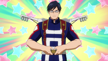 Tenya wearing Mei's gear