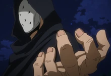 Muscular con la máscara.