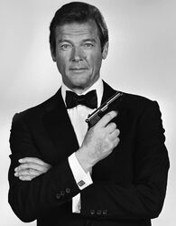 Roger Moore-1