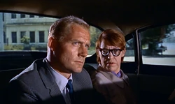 Grant und Klebb besprechen sich