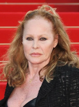 Ursula-andress-portrait