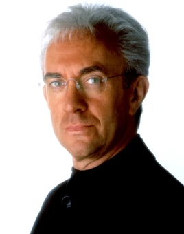 Elliot-carver portrait