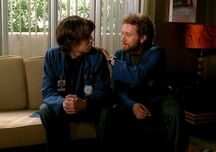 Zack and Hodgins talking during Season 1