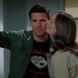 images Booth And Brennan First Kiss Episode bones and booth bones wiki fandom