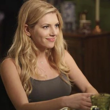 Hannah Burley Bones Wiki Fandom With cam's reputation and career on the line, the team travels from overseas to help her solve the case of an unidentified young boy. hannah burley bones wiki fandom