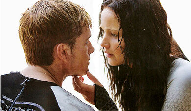 Katniss & Peeta (The Hunger Games)