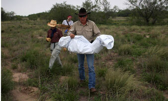 Body-recovered-US-Mexico--008